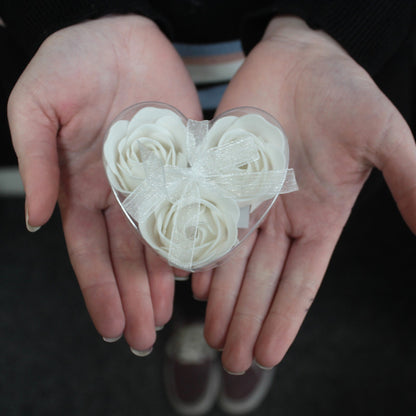 Set of 3 Soap Flower Heart Box - White