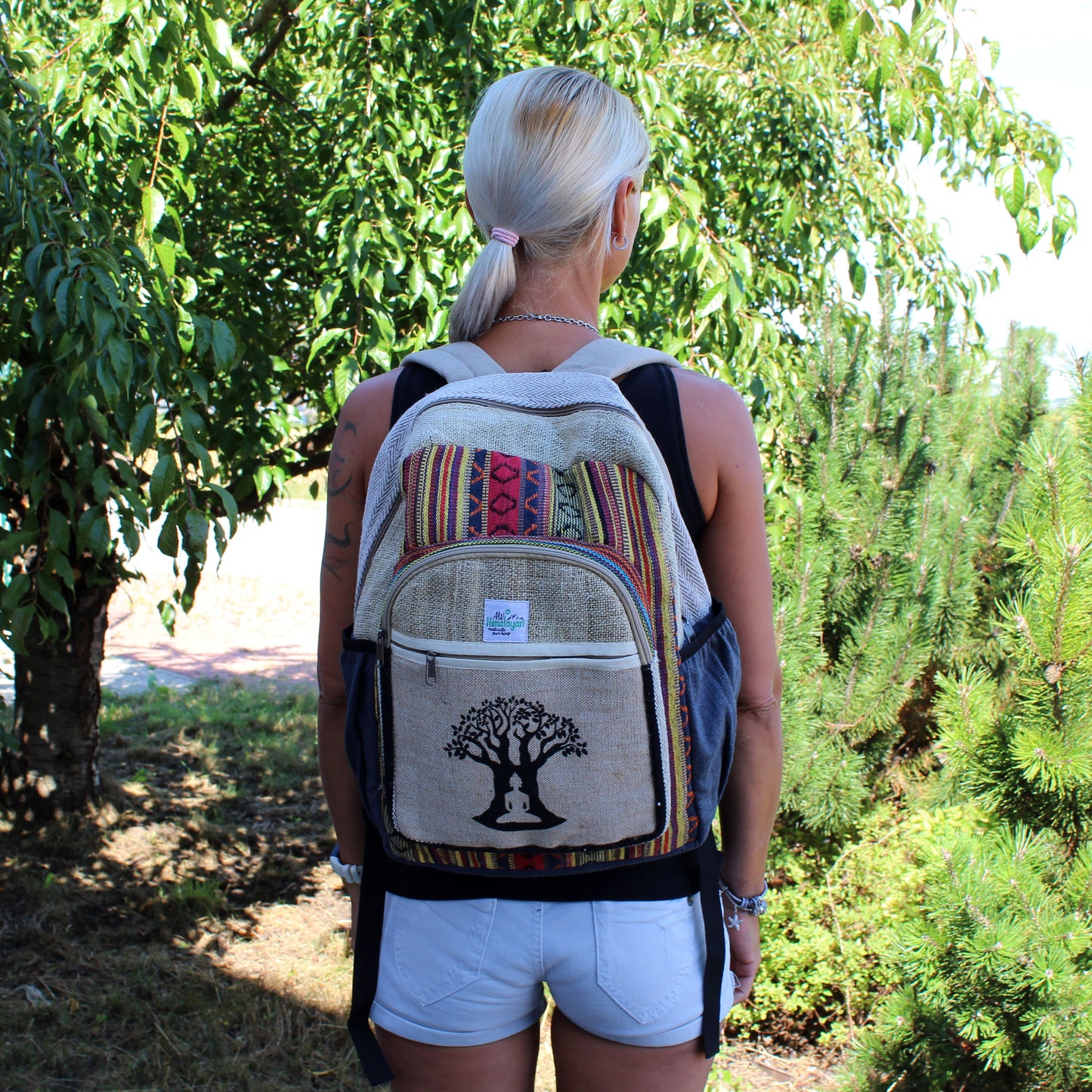 Large Hemp Backpack - Straight Zips Style