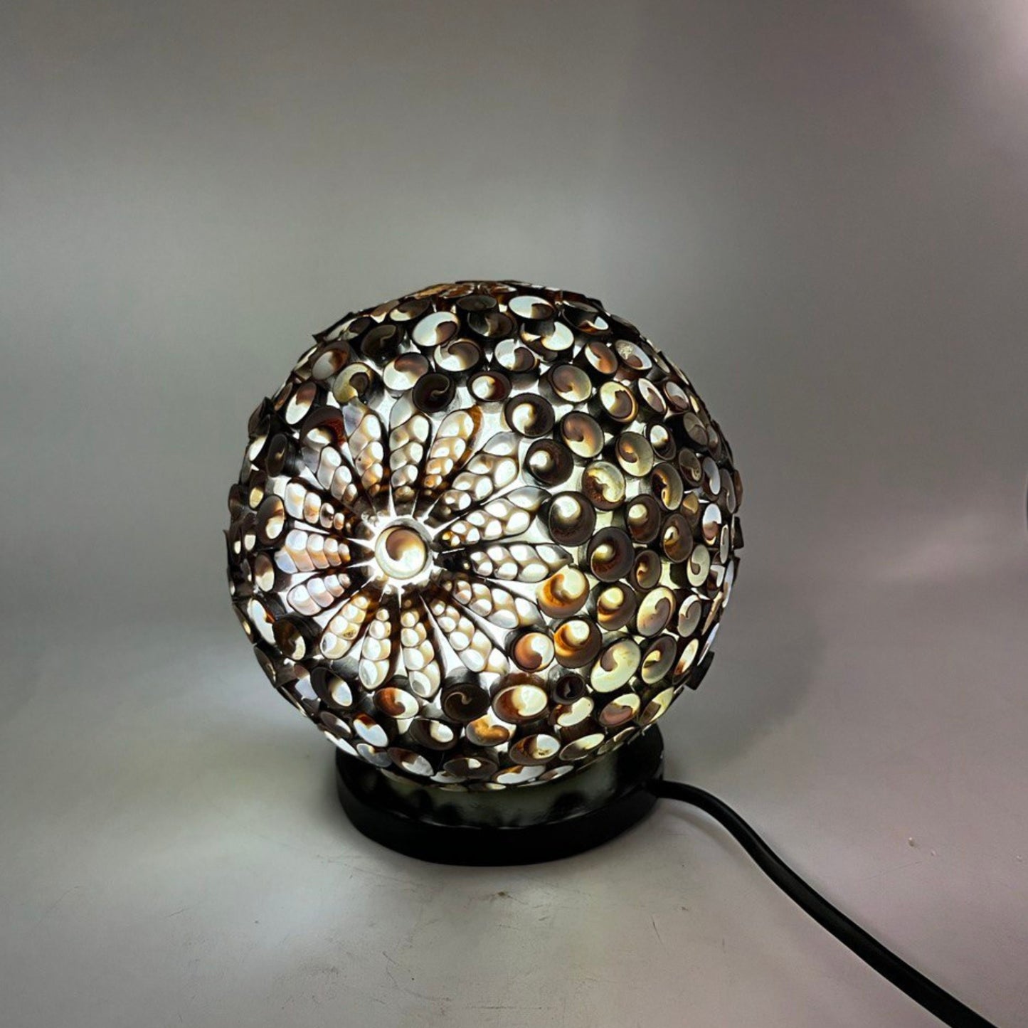 Boho Sea Shell Lamp - Chocolate Twist Globe - 15cm