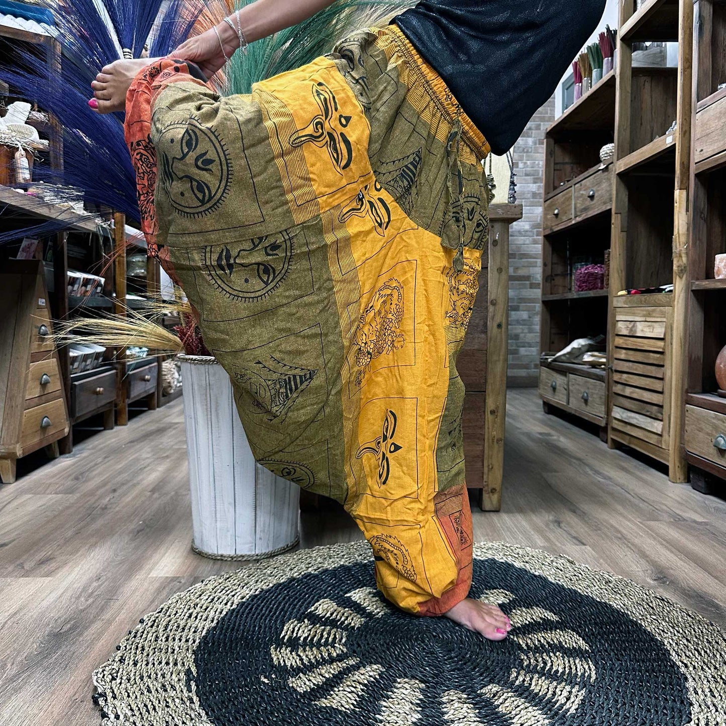 Yoga & Festival Pants Himalayan Print
